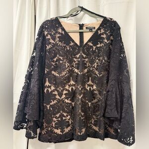 Roz & Ali Black Floral Lace Bell Sleeve Blouse Size- L